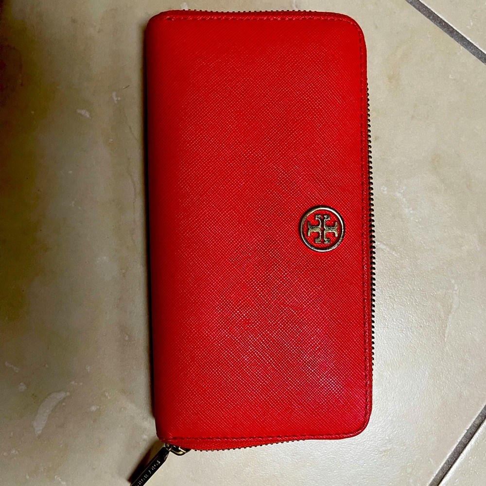 Authentic Tory Burch wallet